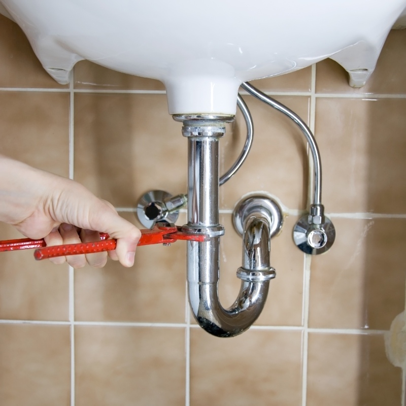 High-pressure drain jetting in Bloomsbury